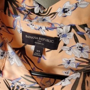 Banana Republic Tops - Banana Republic Banana Republic Tops - Banana Republic